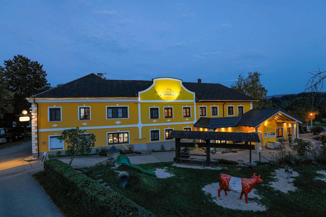 Perbersdorfer Heuriger Hotell Neuhofen an der Ybbs Exteriör bild