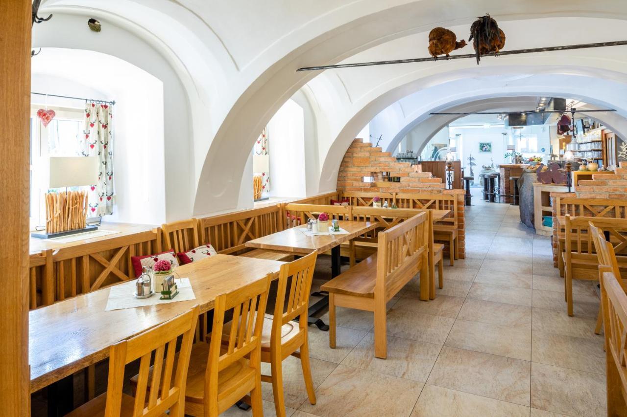 Perbersdorfer Heuriger Hotell Neuhofen an der Ybbs Exteriör bild